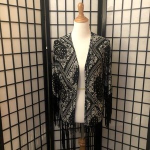 Forever 21 black fringe overlay size sm